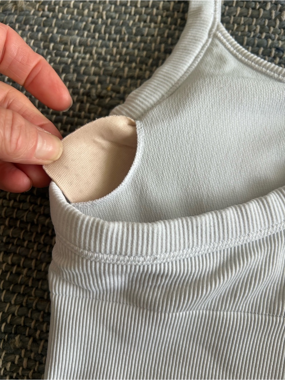 Alo Yoga Seamless Ribbed Favorite Bra Tank White - Picture 11 of 12